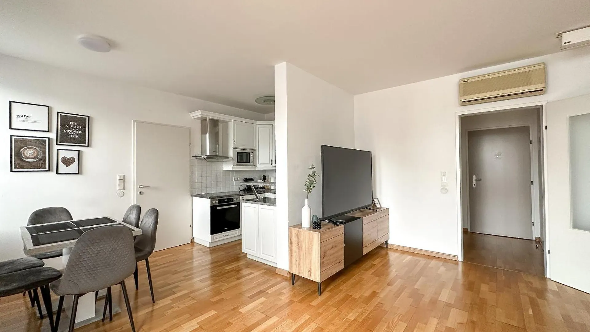 Διαμέρισμα Feelhome-Prater-Ausblick-Terrasse-6 Gaeste-Wifi-Smart Tv Βιέννη
