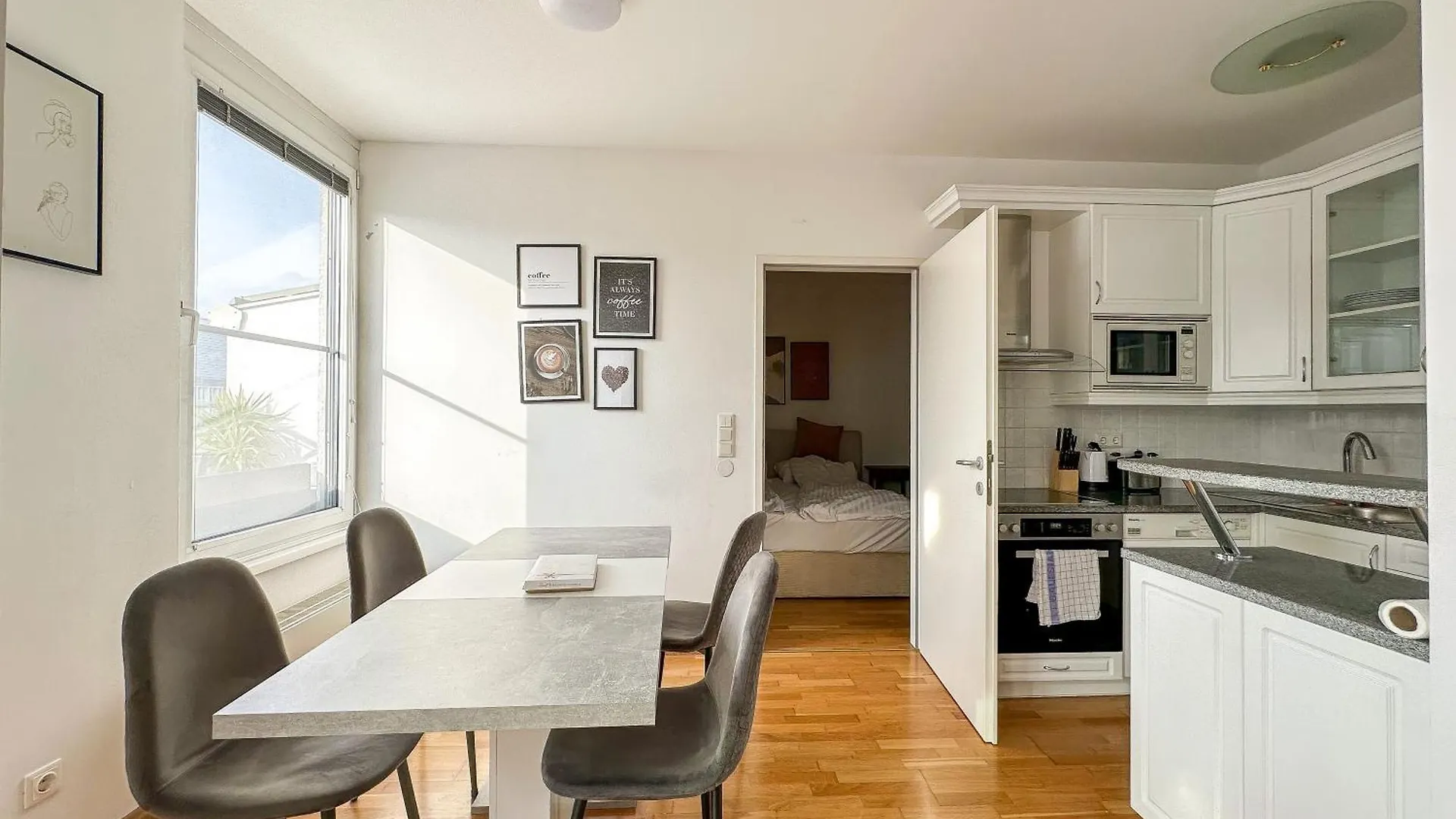 Feelhome-Prater-Ausblick-Terrasse-6 Gaeste-Wifi-Smart Tv Βιέννη 0*,  Αυστρία