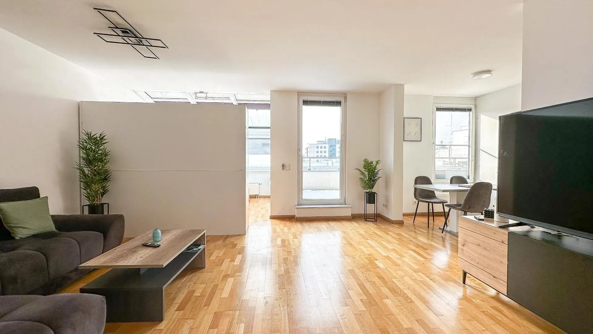 Feelhome-Prater-Ausblick-Terrasse-6 Gaeste-Wifi-Smart Tv Viena Austria