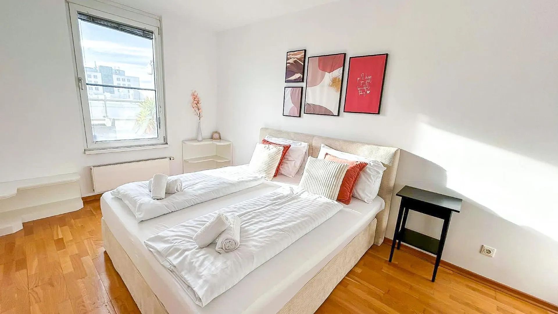 Feelhome-Prater-Ausblick-Terrasse-6 Gaeste-Wifi-Smart Tv Viena Austria